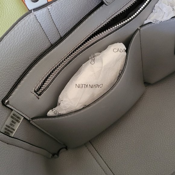Calvin Klein Dian Tote NWT - Picture 12 of 14